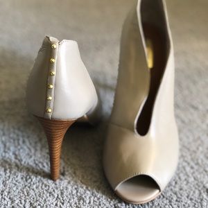 Peep Toe Heel